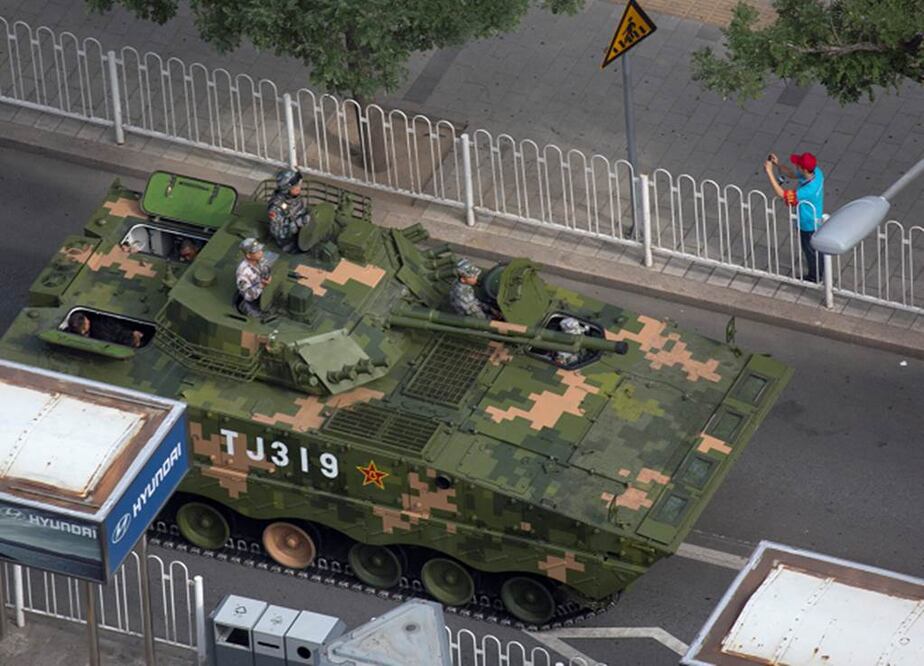 El centro de Pekín quedó paralizado entre anoche y la mañana de hoy por la celebración de un multitudinario ensayo para el desfile (AP)