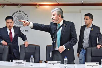 “Salgado viola autonomía de pueblos originarios” 