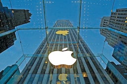 Apple destrona momentáneamente a Nvidia como empresa más valiosa del mundo; pugna por liderazgo refleja el auge del sector de IA
