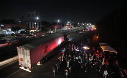 Liberan un carril de Periférico Norte tras casi 13 horas de bloqueo por asesinato de Hugo