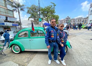 FOTOS Automovilistas exhiben vehículos “tuneados” en Cuajimalpa