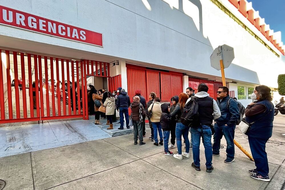 Las dosis de las vacunas aplicadas en la sede de la Cruz Roja de Polanco no alcanzaron para la cantidad de ciudadanos que ahí acudieron este jueves. Foto: Berenice Fregoso