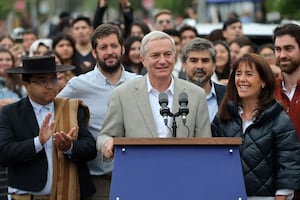 Quién es José Antonio Kast; el líder ultraderechista que llegó a La Moneda tras tres candidaturas
