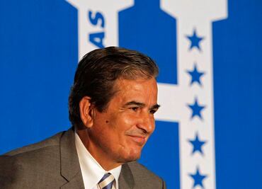 Pinto convocó 21 jugadores para duelo contra México