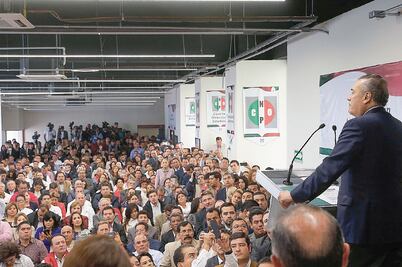 Beltrones: la sana distancia nos hizo perder la Presidencia