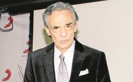 José José espera su salida del hospital