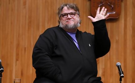 Guillermo del Toro apoya a la selección de hockey femenil