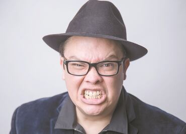 Franco Escamilla avisa que tiene Covid: "Me la está pelando de formas descomunales"