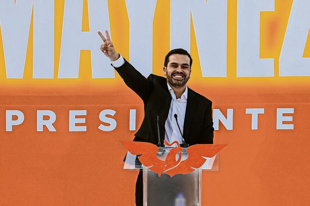 Jorge Álvarez Máynez se registró como candidato a la Presidencia por Movimiento Ciudadano en el Instituto Nacional Electoral. Foto: Gabriel Pano