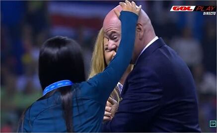 VIDEO: El momento divertido de las jugadoras sub 20 de Brasil con Gianni Infantino