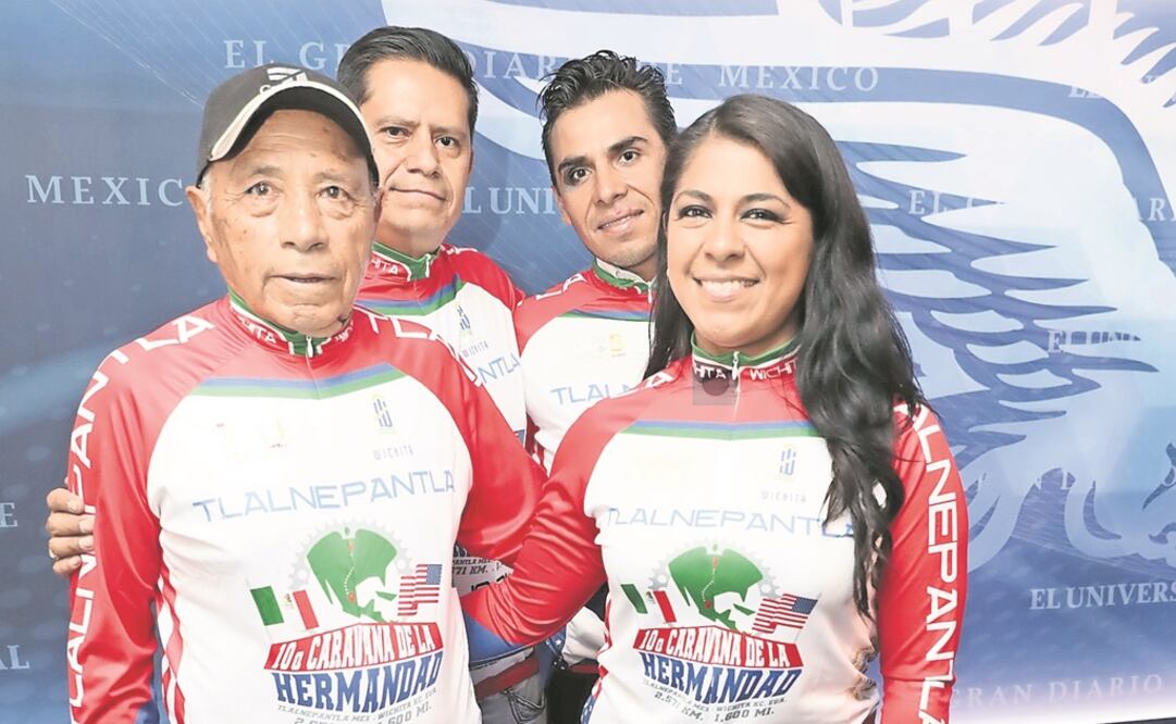 Raúl Quintana, de 82 años, es uno de los pedalistas que hará este recorrido de 200 kilómetros diarios que concluye a fin de mes. (JUAN BOITES. EL UNIVERSAL)