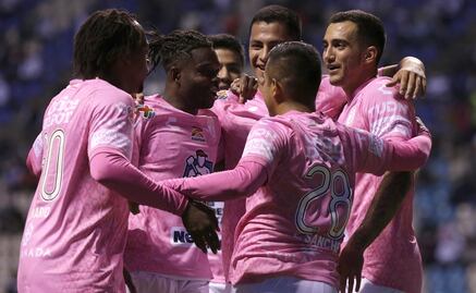 Pachuca gana al Puebla en el Cuauhtémoc en medio de polémica arbitral