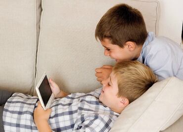 Recomendaciones para la seguridad de menores en móviles