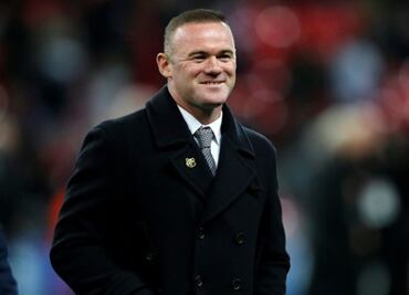 Rooney denuncia a mujeres que lo fotografiaron en momentos íntimos