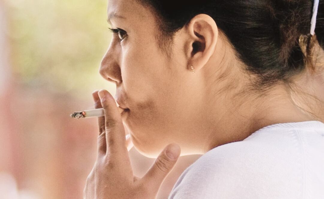 El tabaquismo aumenta el riesgo de desarrollar Alzheimer. Foto: Archivo