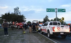 Robo de tractocamión provoca persecución sobre carretera México- Pachuca; varios vehículos resultan dañados