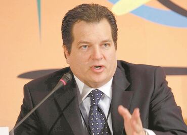 Francia no está obligado a entregar a Miguel Alemán Magnani, revela tratado