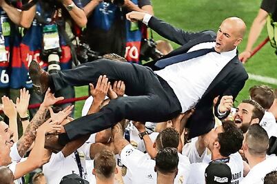 CR7 apoya que ‘Zizou’ continúe  