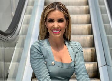 Andrea Escalona demuestra que el look monocromático es el favorito de otoño