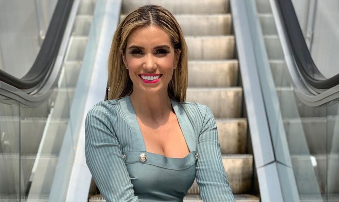 La guapa conductora lució una de las tendencias del momento    Foto: Instagram