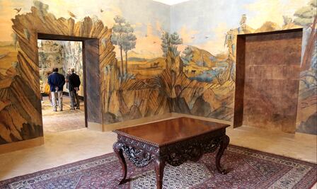 Mauricio Fernández, exsenador panista, compra y restaura palacio en España