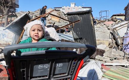 Las críticas al gobierno turco por su respuesta al terremoto, que ya deja más de 17 mil muertos