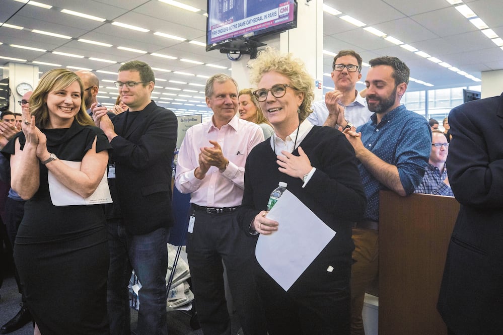 La periodista del New York Times Susanne Craig, quien fue premiada, junto con dos colegas más, por su reportaje sobre la campaña electoral de Trump en 2016. CORETSÍA THE NEW YORK TIMES