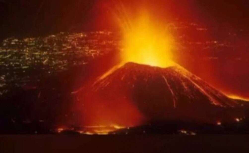 Volcán Nyiragongo en el Congo entra en erupción tras intensa actividad
