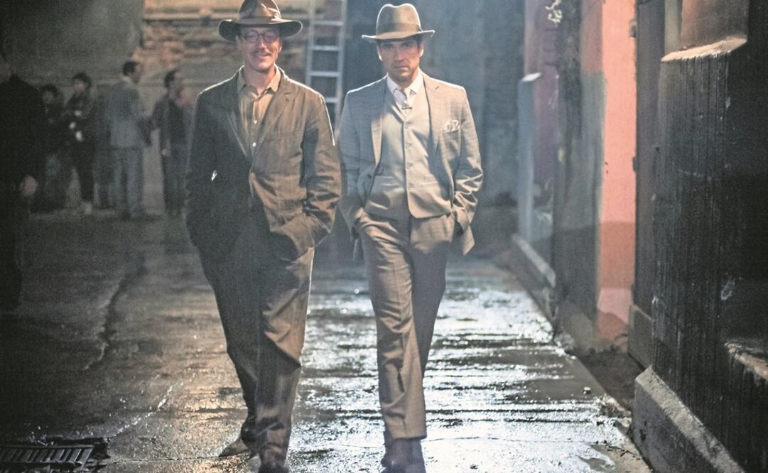 Alfonso Herrera en el papel de Ramón Mercader, quien asesinó a León Trotsky en Coyoacán. (CORTESÍA)