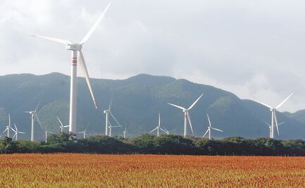 SCJN concede dos suspensiones más para detener acuerdo energético