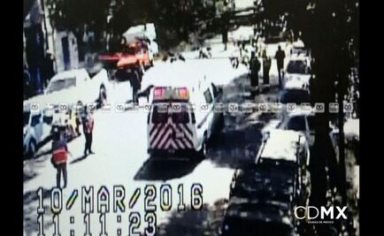 Árbol cae sobre seis autos en la colonia Juárez