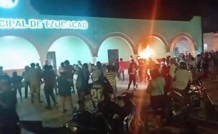 Joven muere dentro de la cárcel de Tzucacab, Yucatán; en protesta, pobladores incendian el Palacio Municipal