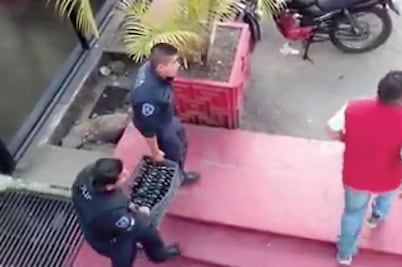 Chocan Graco y Cuau por tema de seguridad