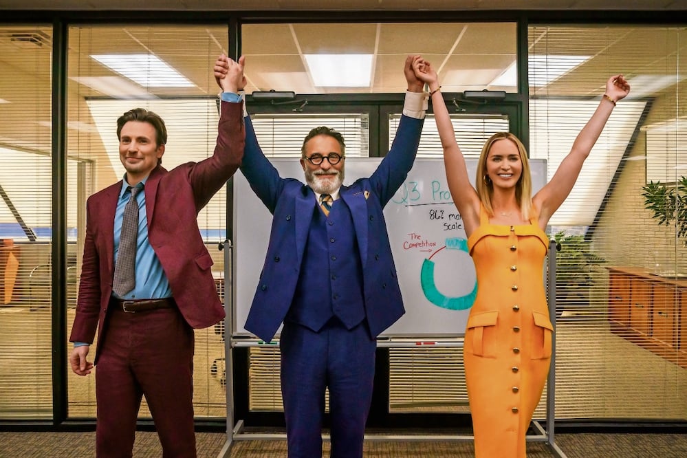 Chris Evans, Andy García y Emily Blunt dan vida a tres empresarios farmacéuticos. Foto: Netflix