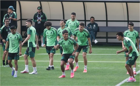 La Selección Mexicana entrena bajo la lluvia antes de enfrentar a Corea del Sur 
