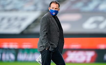 Cruz Azul sin estilo y con necesidad de refuerzos, admite Juan Reynoso