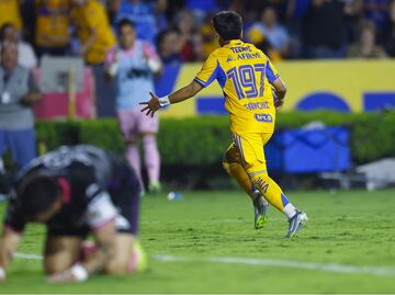 Tigres se queda a un tanto de igualar la mayor goleada en la historia de la Liga MX; Pumas mantiene el honor en solitario