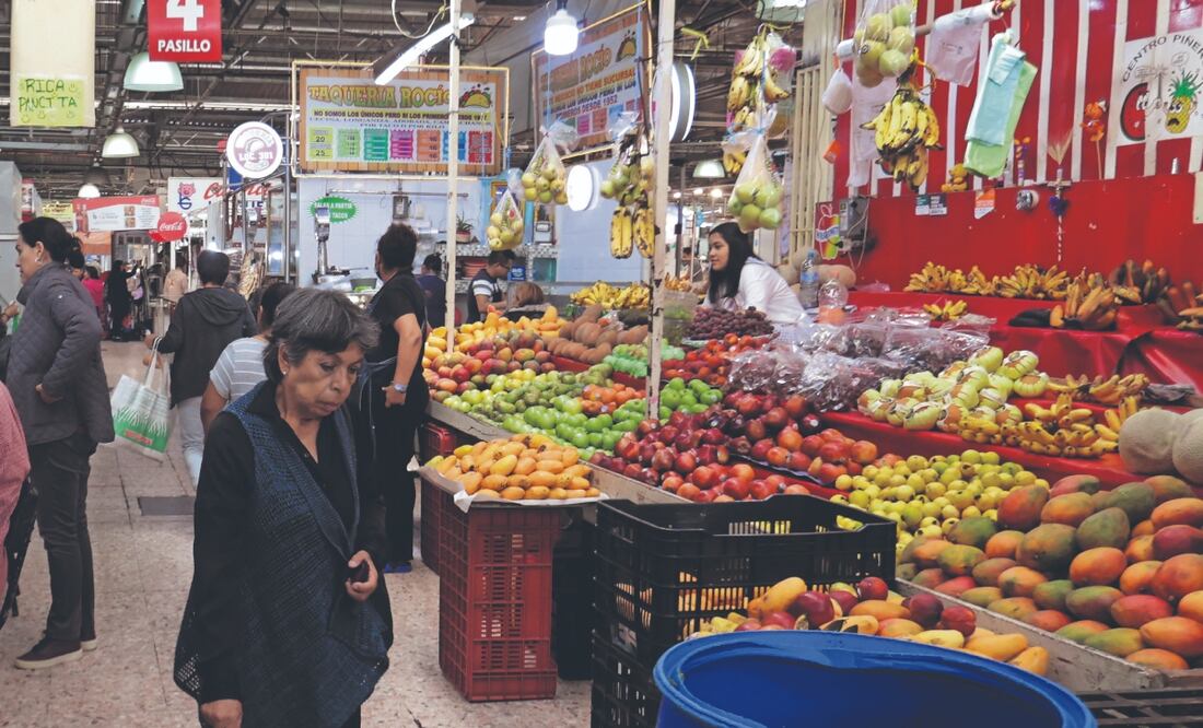 El aumento general de precios del mes pasado estuvo en línea con las expectativas de analistas. Foto: de CARLOS MEJíA. EL UNIVERSAL