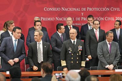 Unidad, vital para enfrentar cualquier reto: Peña Nieto