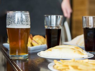 ¿Qué tiene más azúcar: un refresco o una cerveza?