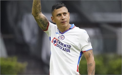 'Cata' Domínguez pone fin a su carrera y anuncia su retiro del futbol