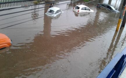 Lluvia causa afectaciones en Ecatepec y Coacalco