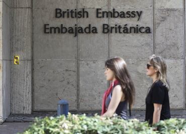 Argentina pide a embajador inglés explicar espionaje
