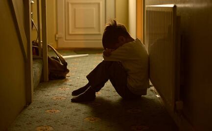 Caen padres que usaban a sus hijos para producir pornografía infantil; con apoyo de EU desarticulan red en Ecuador