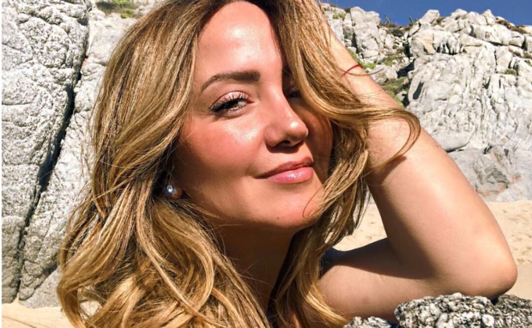 La conductora subió una fotografía en la que luce sus largas piernas. Foto: Instagram