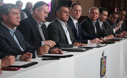 Gobierno, sindicatos y empresas firman acuerdo para evitar huelgas en NL