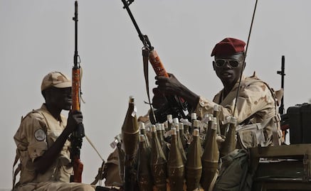 Ataque con drones deja 24 muertos, incluidos 8 niños, en Sudán; víctimas viajaban en vehículo con familias desplazadas