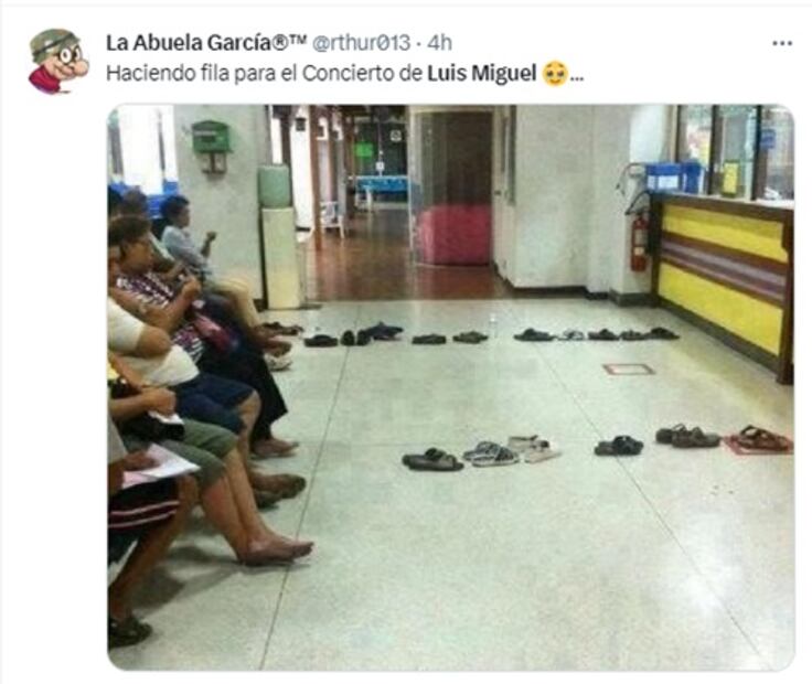 Desde muy temprana hora las filas registraban cientos de usuarios formados