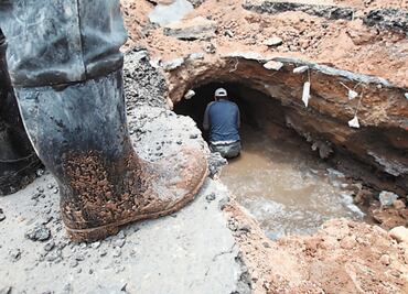 Buscan reparar 120 socavones en Ecatepec