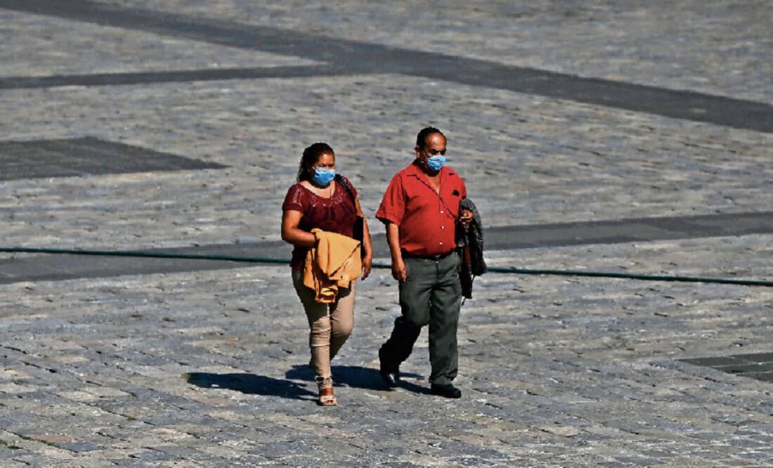 Mexico City recently announced the closure of the majority of businesses and public places - Photo: Marco Ugarte/AP